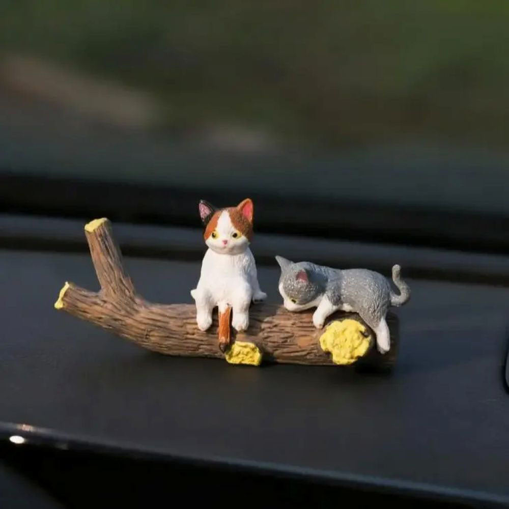 SofyNest™ Hand-Painted Mini Cat Desk Figurines - 1 set (5 cats)